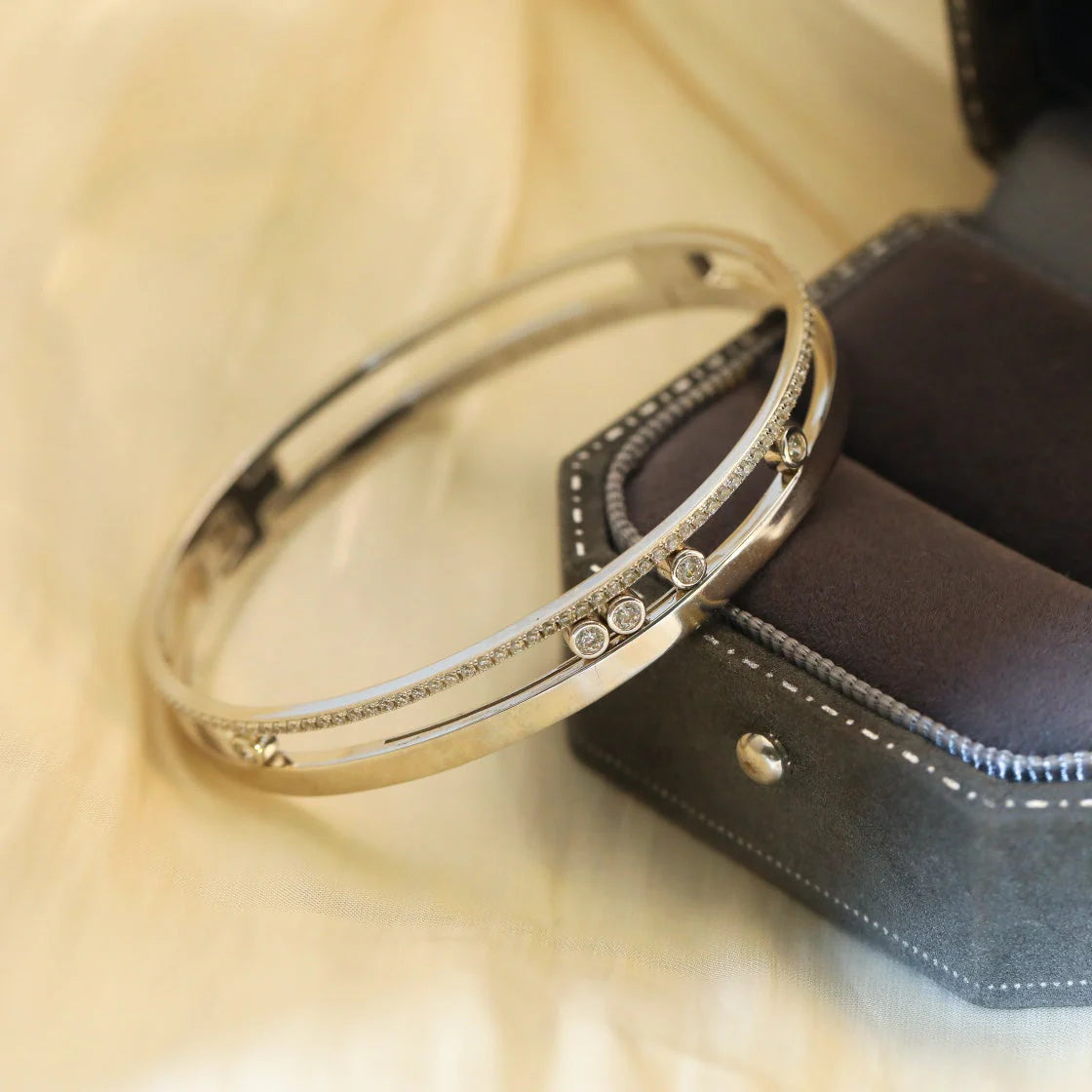 [Elowen jewelsry]Move Romane Diamond Bangle Bracelet