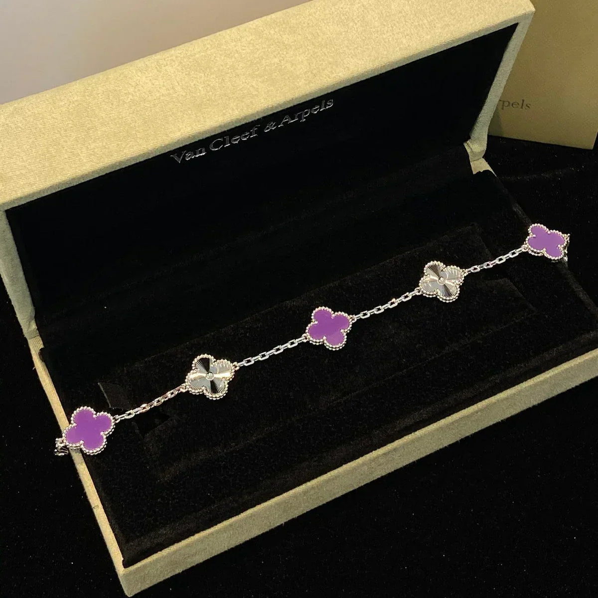 [Elowen jewelsry ] CLOVER 5 MOTIF VIOLET BRACELET COLLECTION