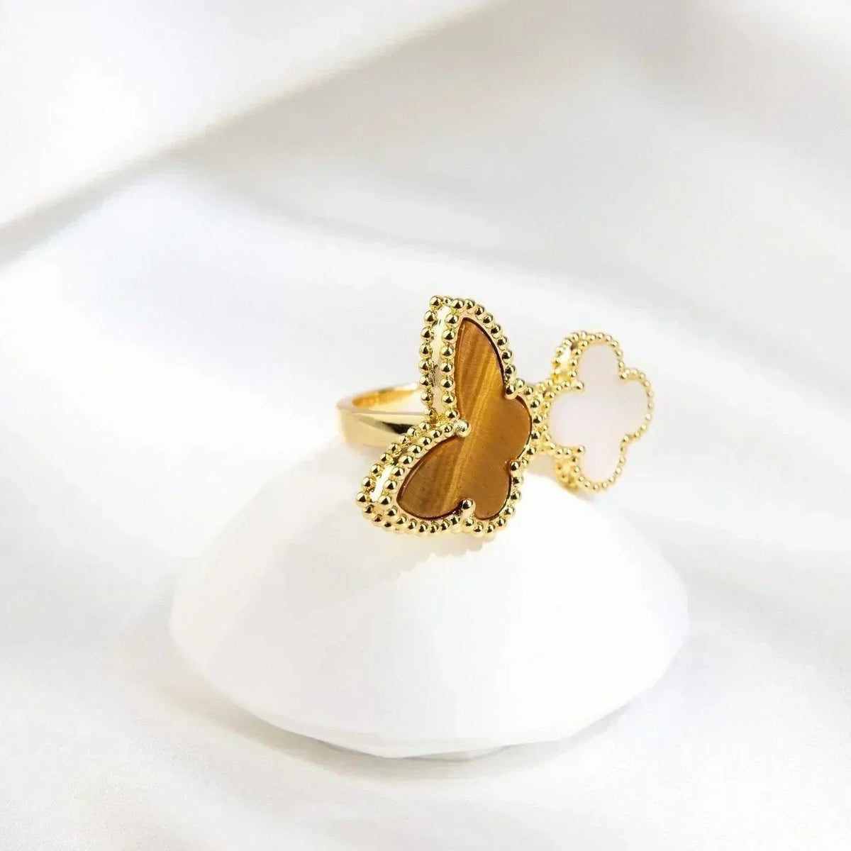 [Elowen jewelsry ]LUCKY BETWEEN THE FINGER RING