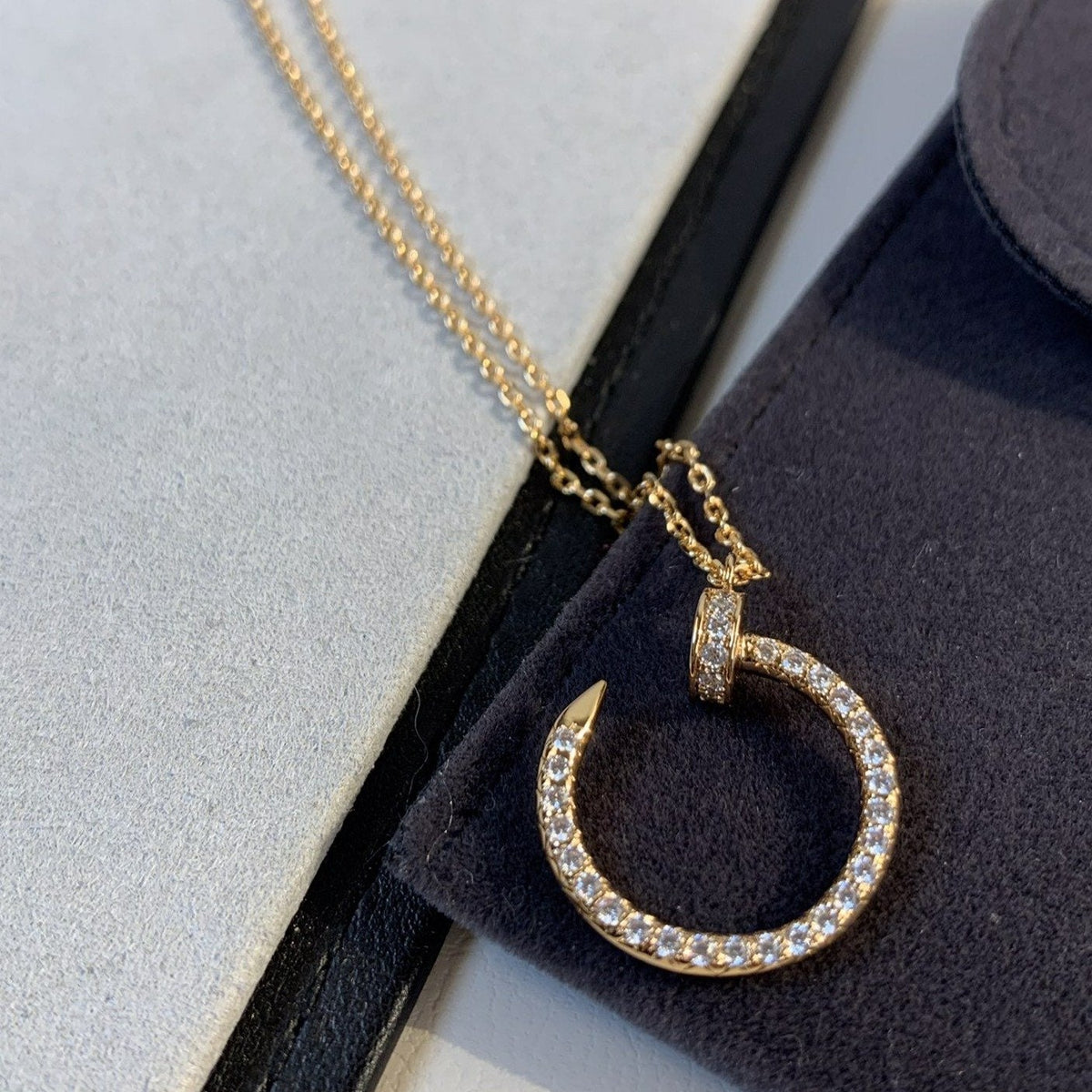 {
  "Elowen jewelsry": "Elowen ジュエリー",
  "JUSTE NECKLACE PINK GOLD DIAMONDS": "JUSTE ネックレス ピンクゴールド ダイヤモンド"
}