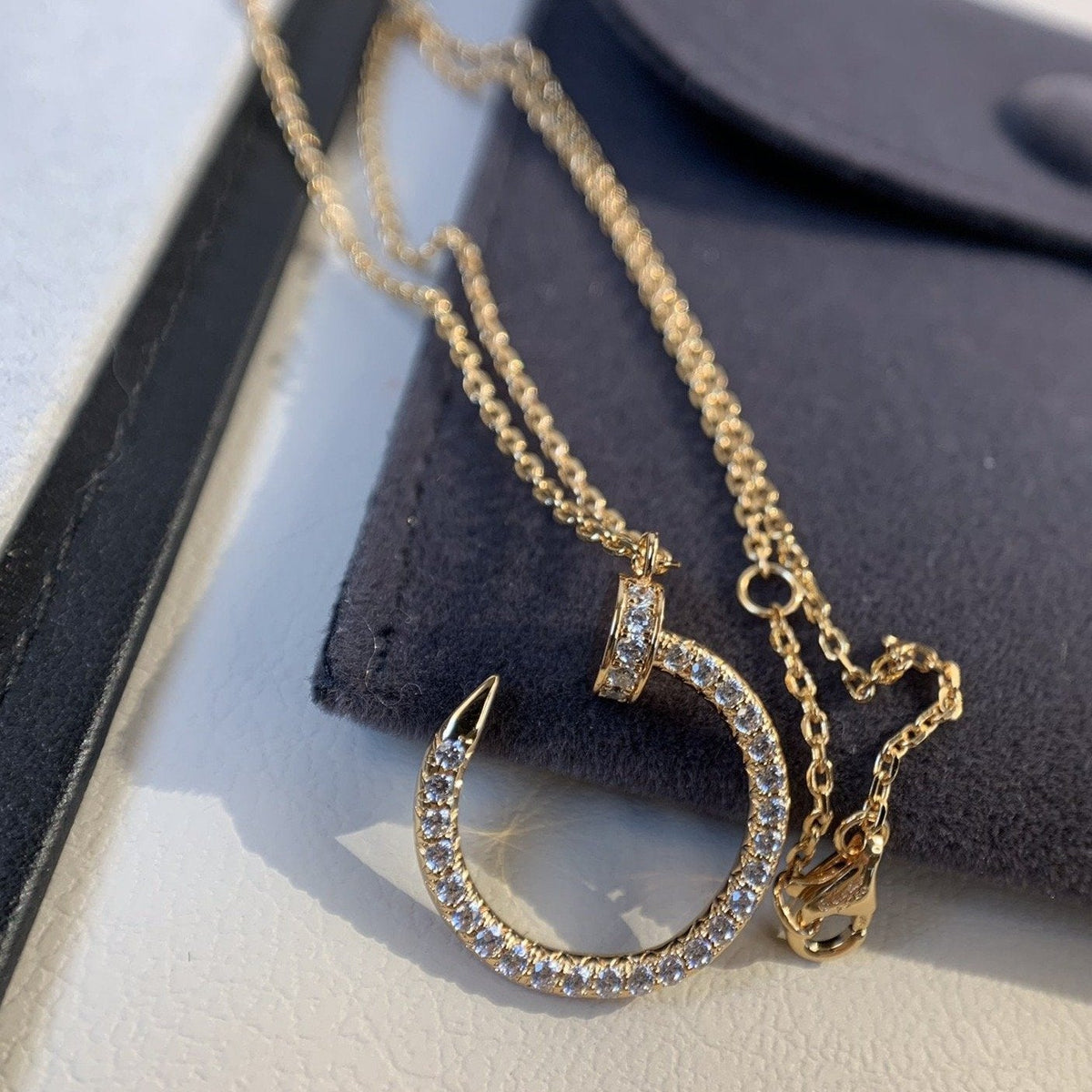 {
  "Elowen jewelsry": "Elowen ジュエリー",
  "JUSTE NECKLACE PINK GOLD DIAMONDS": "JUSTE ネックレス ピンクゴールド ダイヤモンド"
}