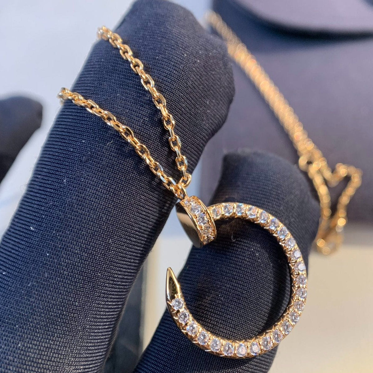 {
  "Elowen jewelsry": "Elowen ジュエリー",
  "JUSTE NECKLACE PINK GOLD DIAMONDS": "JUSTE ネックレス ピンクゴールド ダイヤモンド"
}