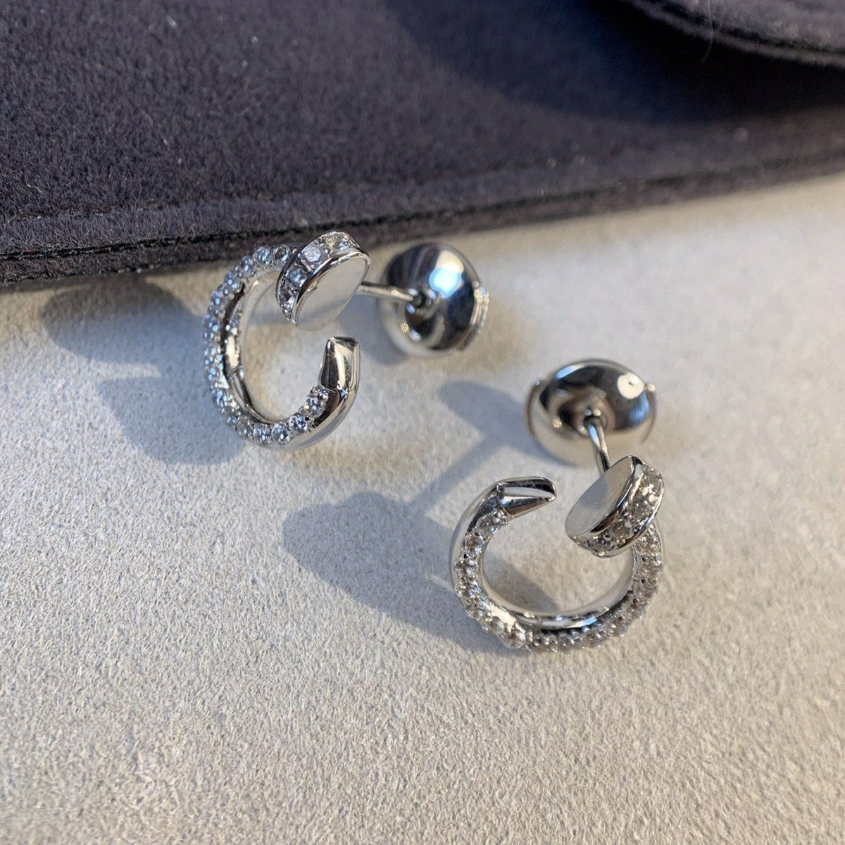 [Elowen jewelsry ]JUSTE EARRINGS SILVER DIAMONDS