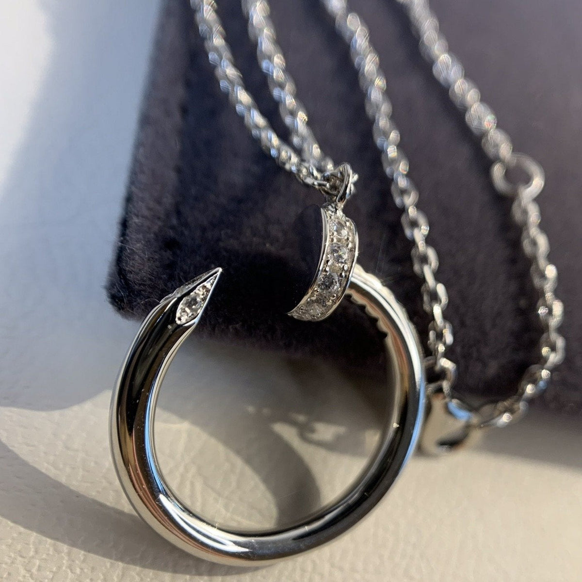 {
  "Elowen jewelsry": "Elowen ジュエリー",
  "JUSTE NECKLACE SILVER": "JUSTE ネックレス シルバー"
}