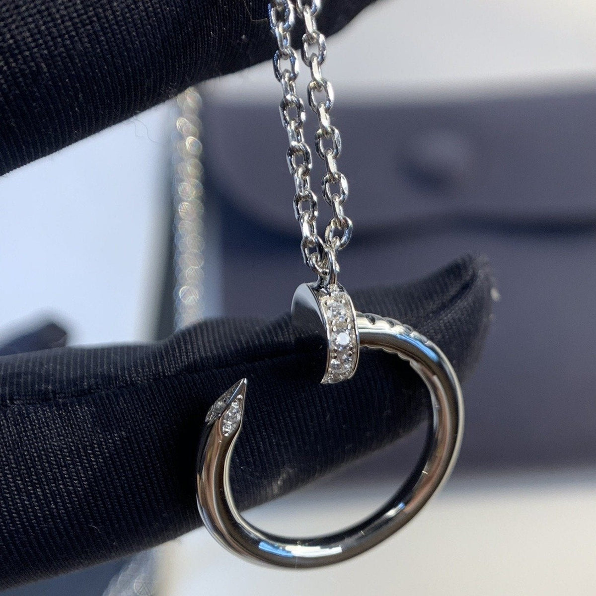 {
  "Elowen jewelsry": "Elowen ジュエリー",
  "JUSTE NECKLACE SILVER": "JUSTE ネックレス シルバー"
}