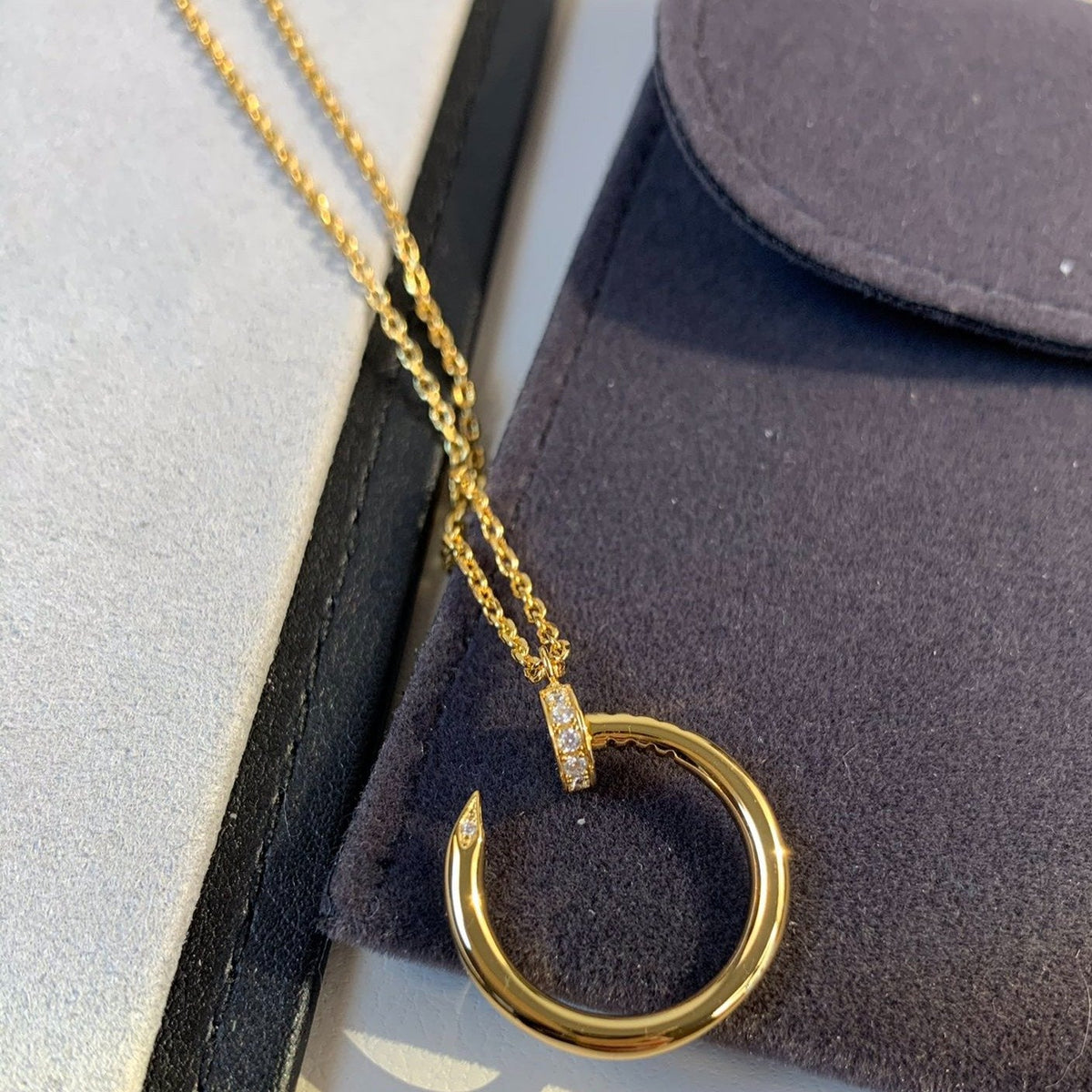 {
  "Elowen jewelsry": "Elowen ジュエリー",
  "JUSTE NECKLACE GOLD": "JUSTE ネックレス ゴールド"
}
