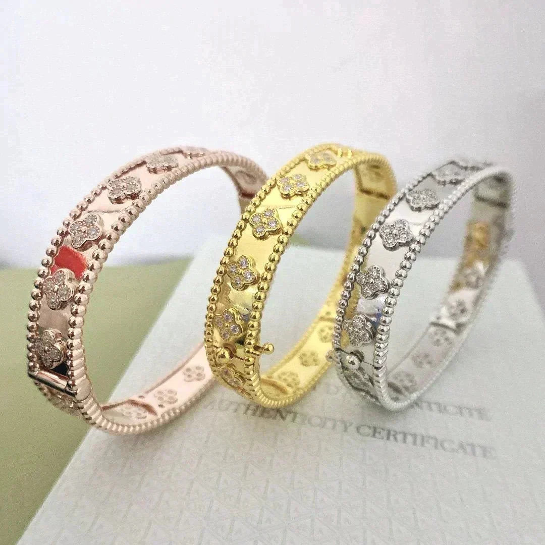 [Elowen jewelsry ]CLOVER BRACELET 8MM DIAMONDS