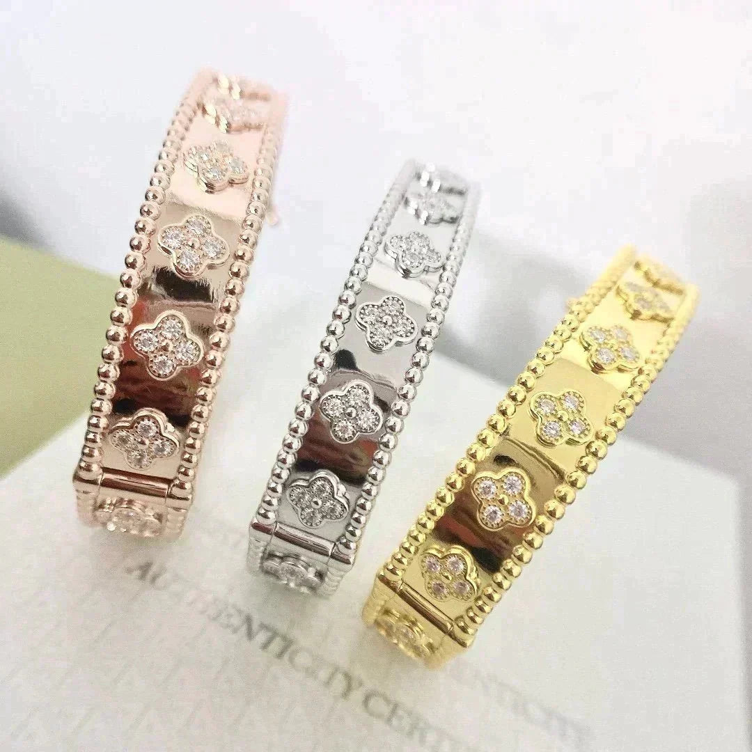 [Elowen jewelsry ]CLOVER BRACELET 8MM DIAMONDS