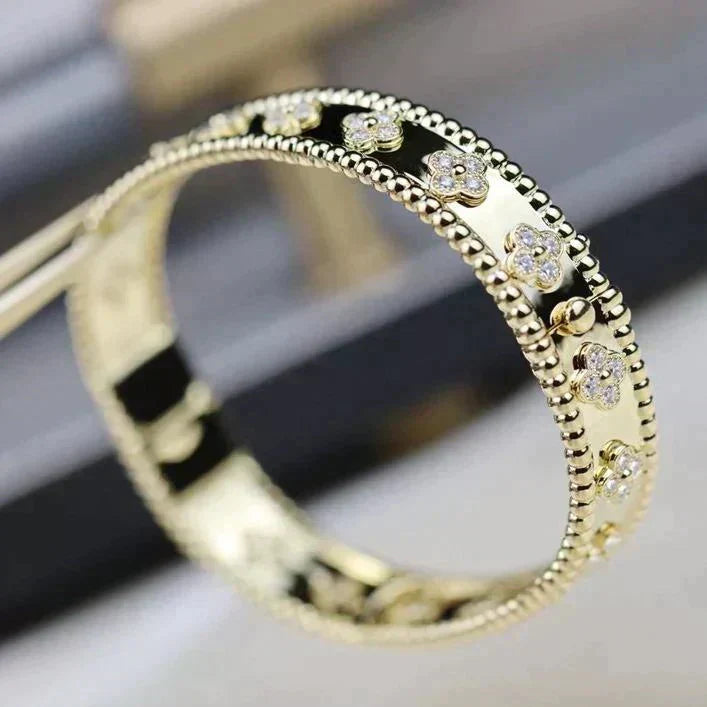 [Elowen jewelsry ]CLOVER BRACELET 8MM DIAMONDS