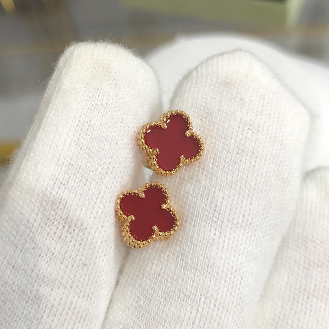 [Elowen jewelsry ]CLOVER MINI GOLD EARRINGS