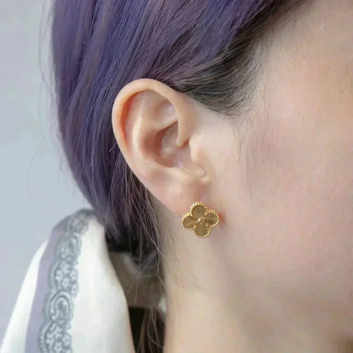 [Elowen jewelry] クローバー ミディアム 1モチーフ レーザーピアス