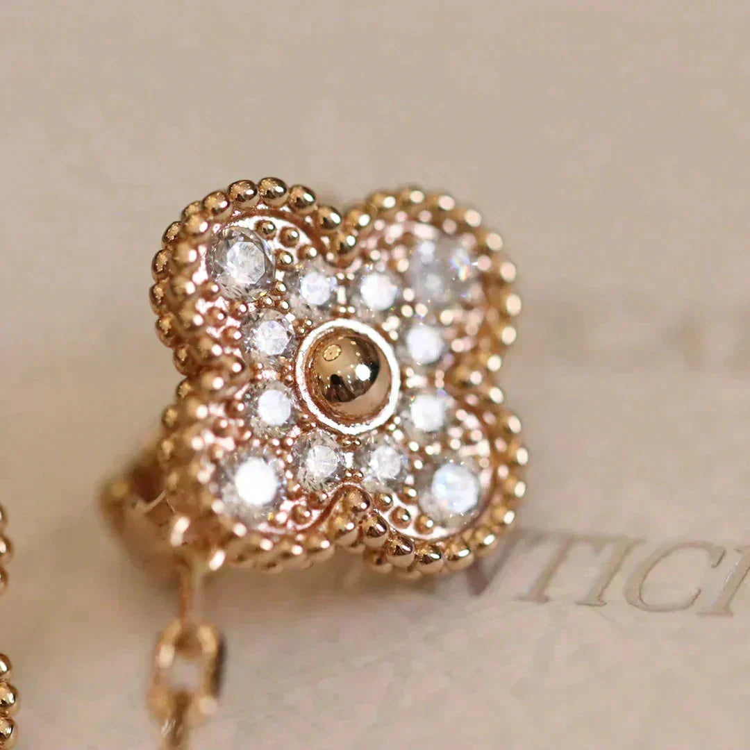 [Elowen jewelsry ]CLOVER MEDIUM 1 MOTIFS FUll DIAMOND EARRINGS