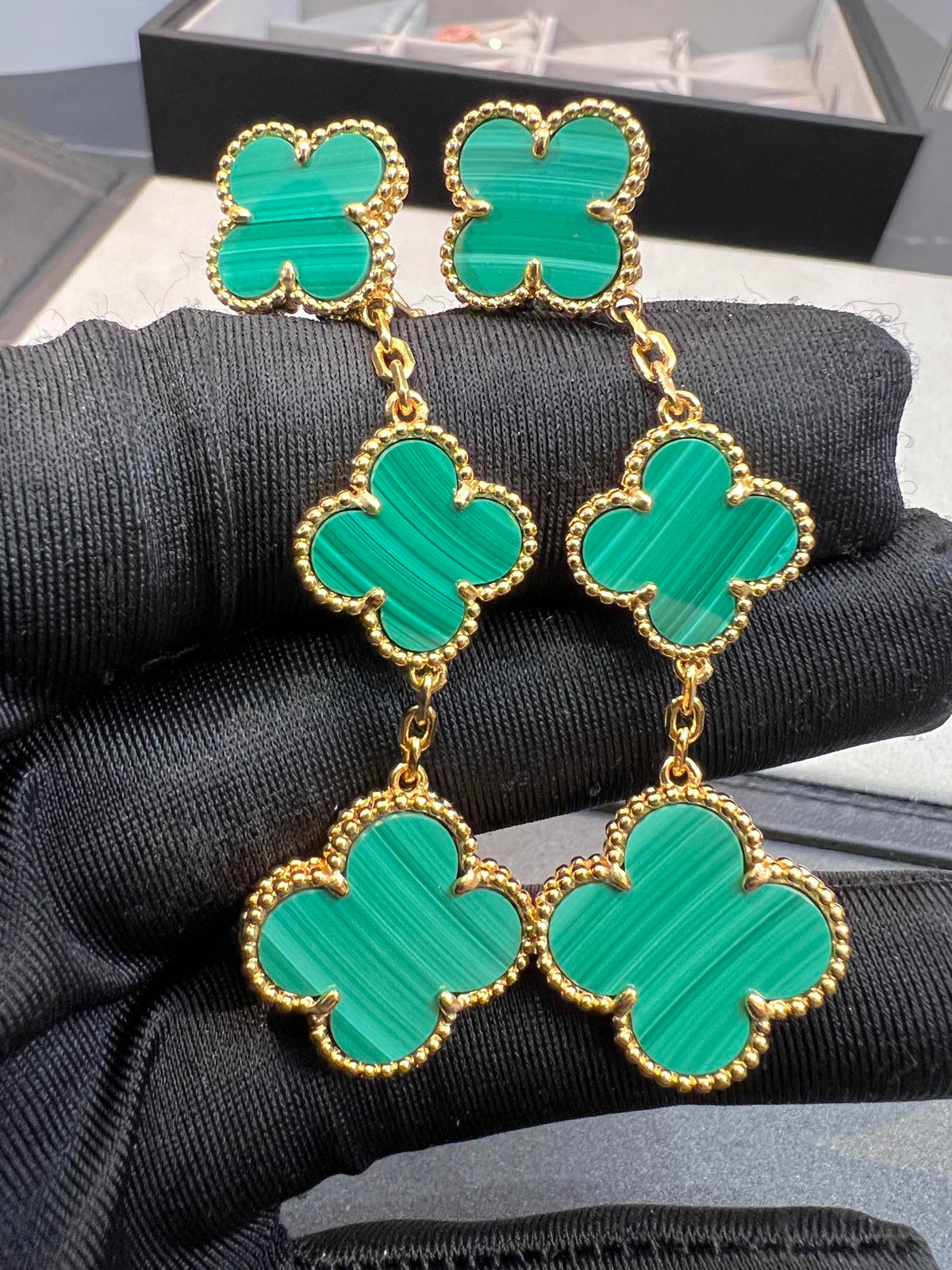 [Elowen Schmuck] KLEEBLATT MALACHIT 3 MOTIVE GOLD