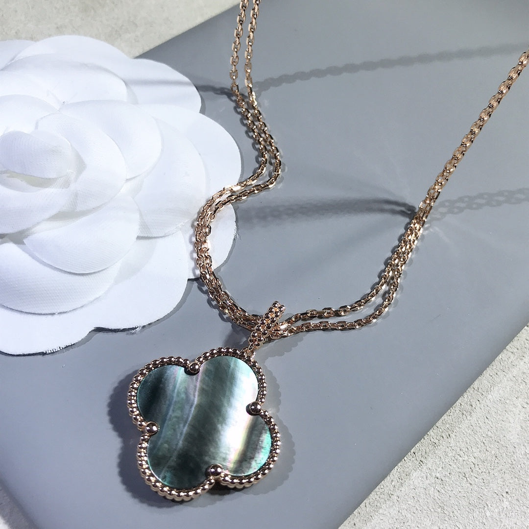 [Elowen jewelsry ]CLOVER 25MM GOLD DARK MOP BIG CLOVER NECKLACE