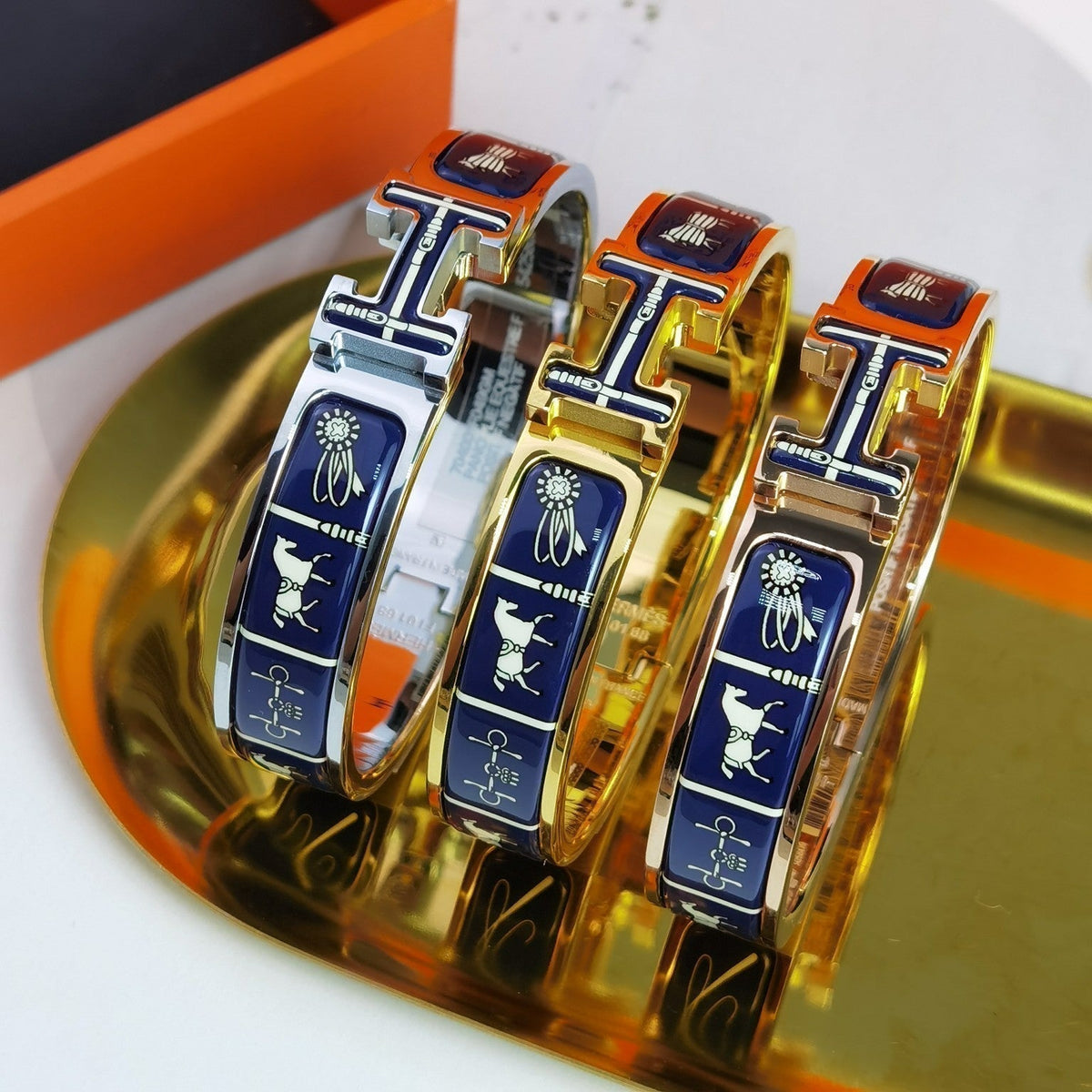 [Elowen Schmuck] H COUVERTURES DUNKELBLAUER ARMBAND