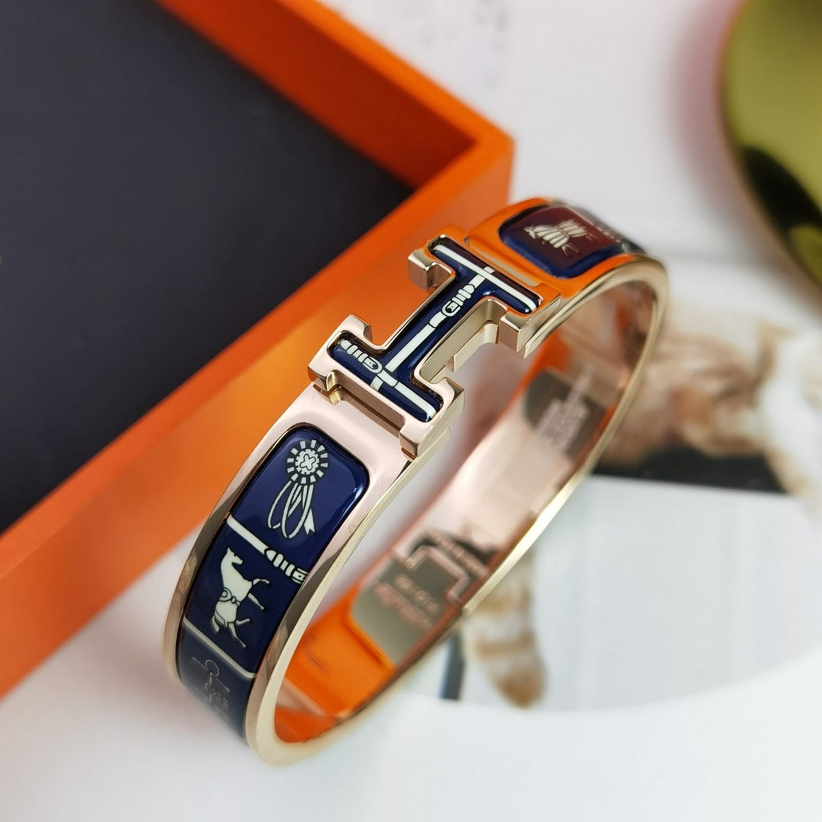 [Elowen Schmuck] H COUVERTURES DUNKELBLAUER ARMBAND