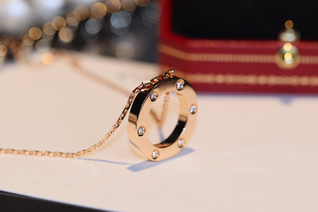 {
"Elowen jewelsry ": "Elowen Schmuck ",
"LOVE NECKLACE 16MM 6 DIAMONDS PINK GOLD": "LOVE HALSKETTE 16MM 6 DIAMANTEN ROSÉGOLD"
}