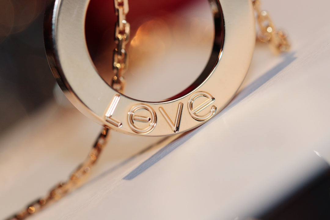 {
"Elowen jewelsry ": "Elowen Schmuck ",
"LOVE NECKLACE 16MM 6 DIAMONDS PINK GOLD": "LOVE HALSKETTE 16MM 6 DIAMANTEN ROSÉGOLD"
}