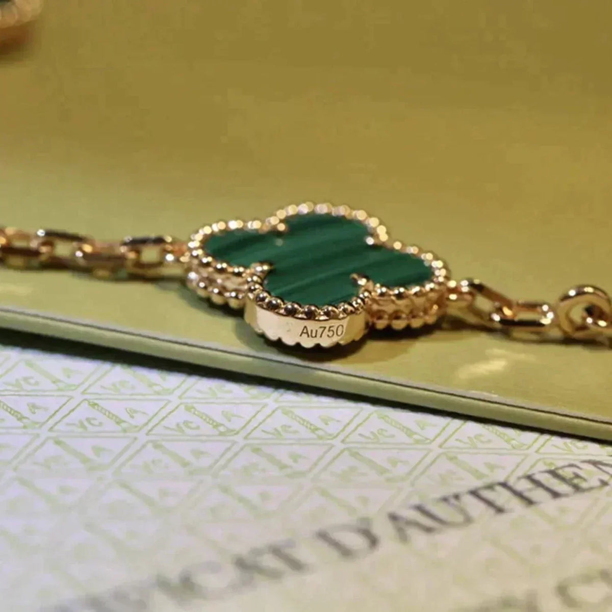 [Elowen Schmuck] CLOVER 5-MOTIV MALACHIT-ARMBAND KOLLEKTION