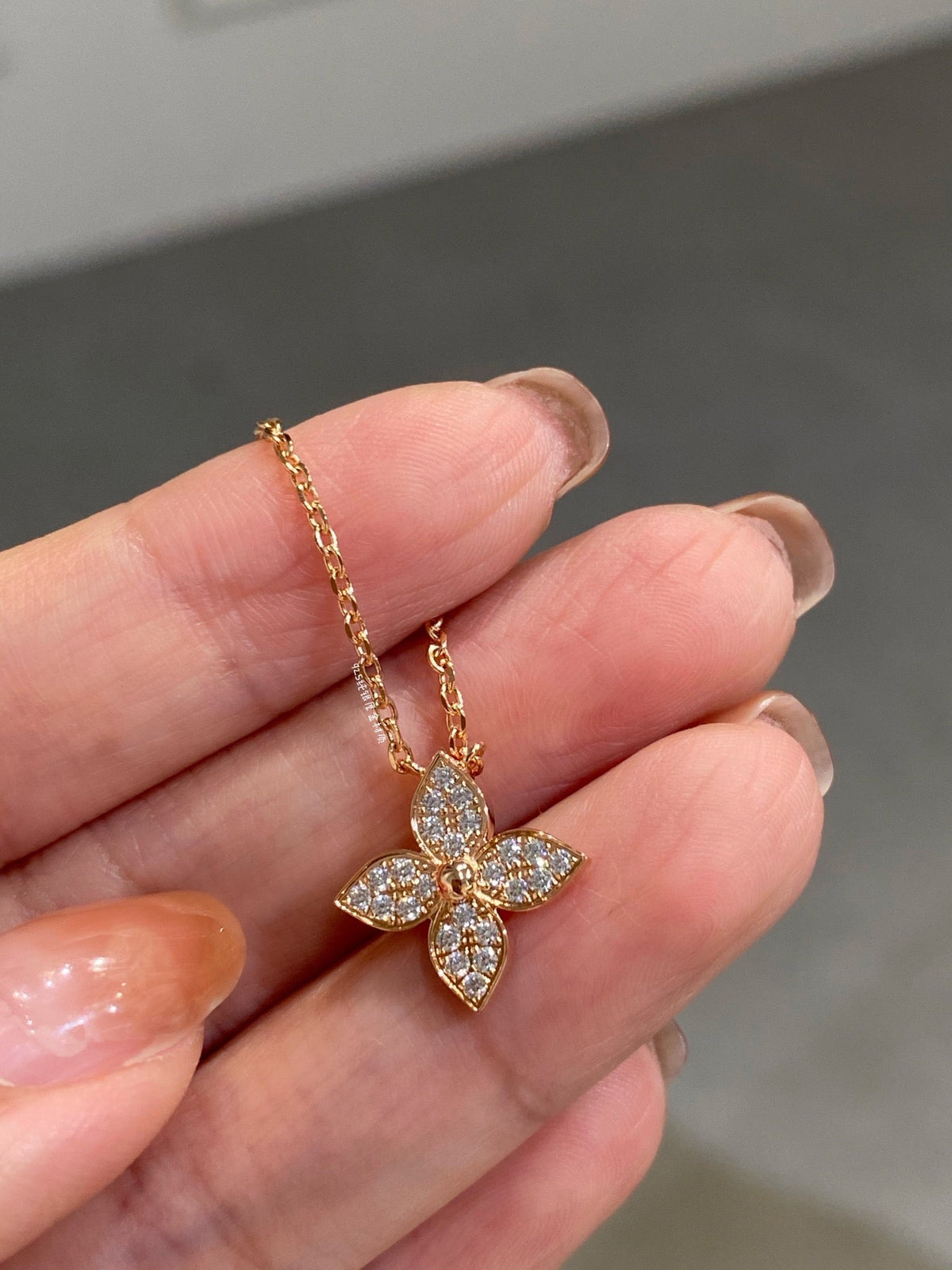 [Elowen jewelsry ]スターダイヤモンドネックレス