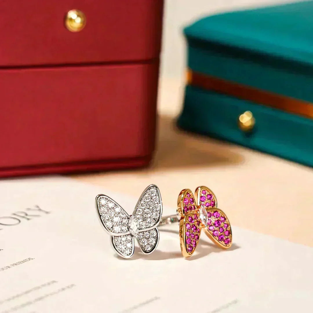 {
  "Elowen jewelsry": "Elowen ジュエリー",
  "TWIN BUTTERFLY DIAMOND RING": "ツインバタフライ ダイヤモンドリング"
}