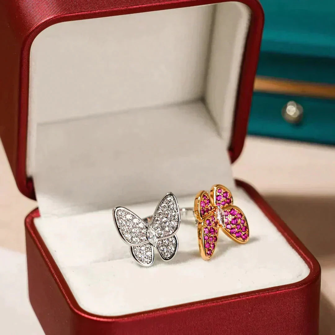 {
  "Elowen jewelsry": "Elowen ジュエリー",
  "TWIN BUTTERFLY DIAMOND RING": "ツインバタフライ ダイヤモンドリング"
}
