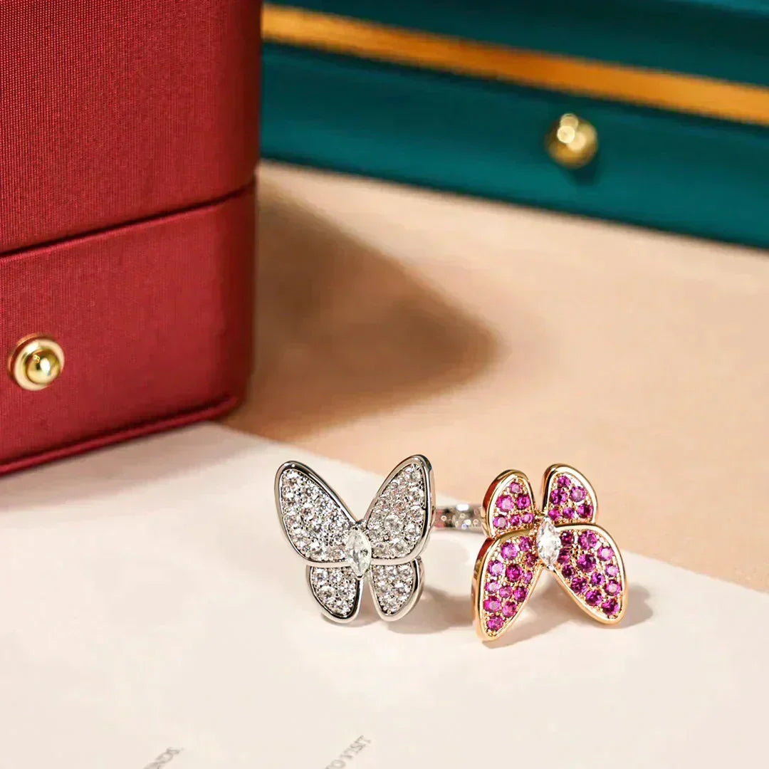 {
  "Elowen jewelsry": "Elowen ジュエリー",
  "TWIN BUTTERFLY DIAMOND RING": "ツインバタフライ ダイヤモンドリング"
}