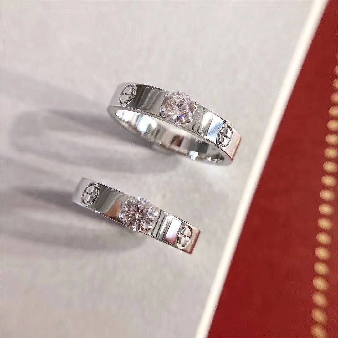 {
  "Elowen jewelsry": "Elowen Schmuck",
  "LOVE RING 3.6MM 1 BIG DIAMOND": "LOVE RING 3,6 MM 1 GROSSER DIAMANT"
}