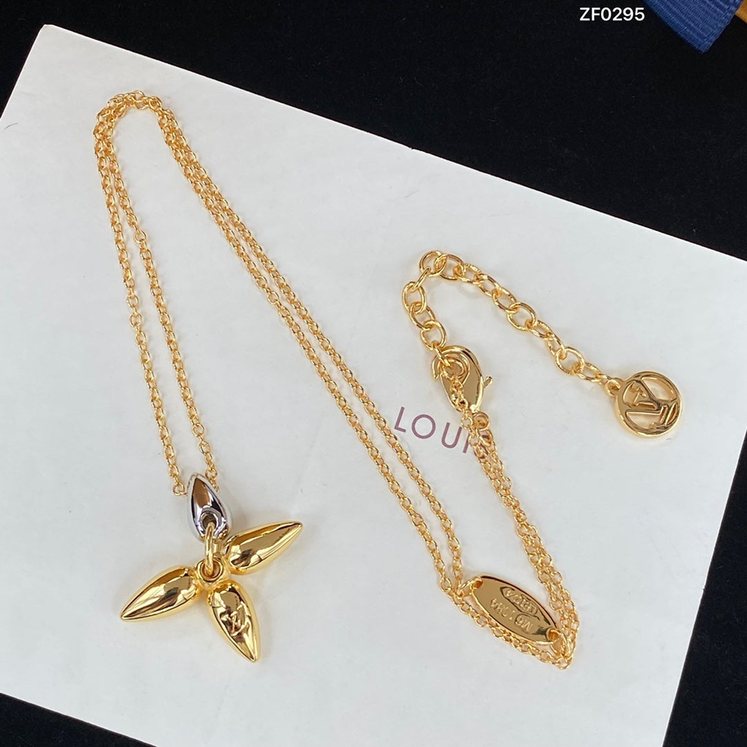 [Elowen jewelsry ]LOUISETTE PEDANT GOLD NECKLACE