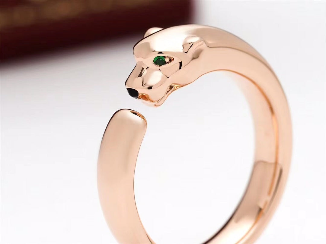 {
  "Elowen jewelsry": "Elowen ジュエリー",
  "PANTHERE PINK GOLD SMALL": "パンテール ピンクゴールド スモール"
}