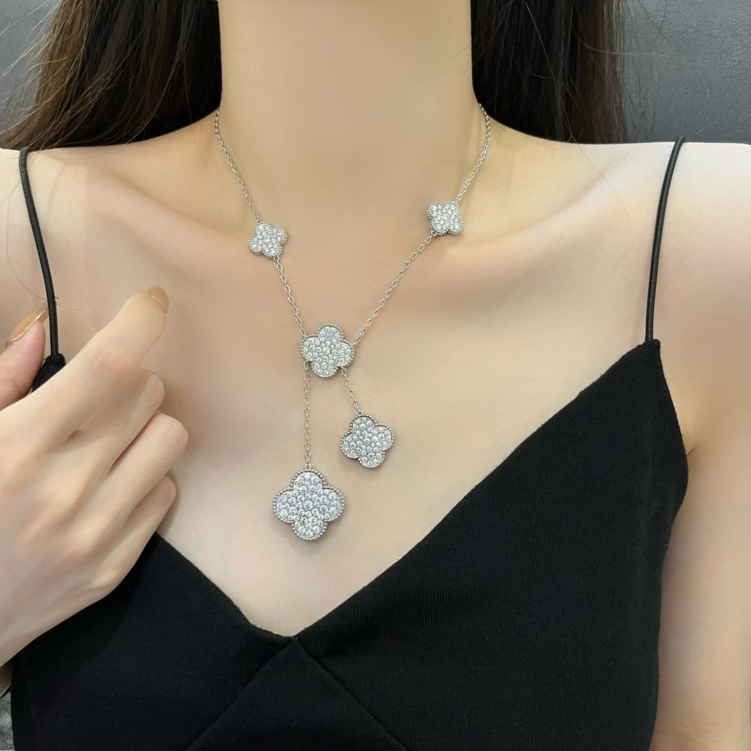 [Elowen jewelsry ]CLOVER 5 MOTIFS SILVER DIAMONDS NECKLACE