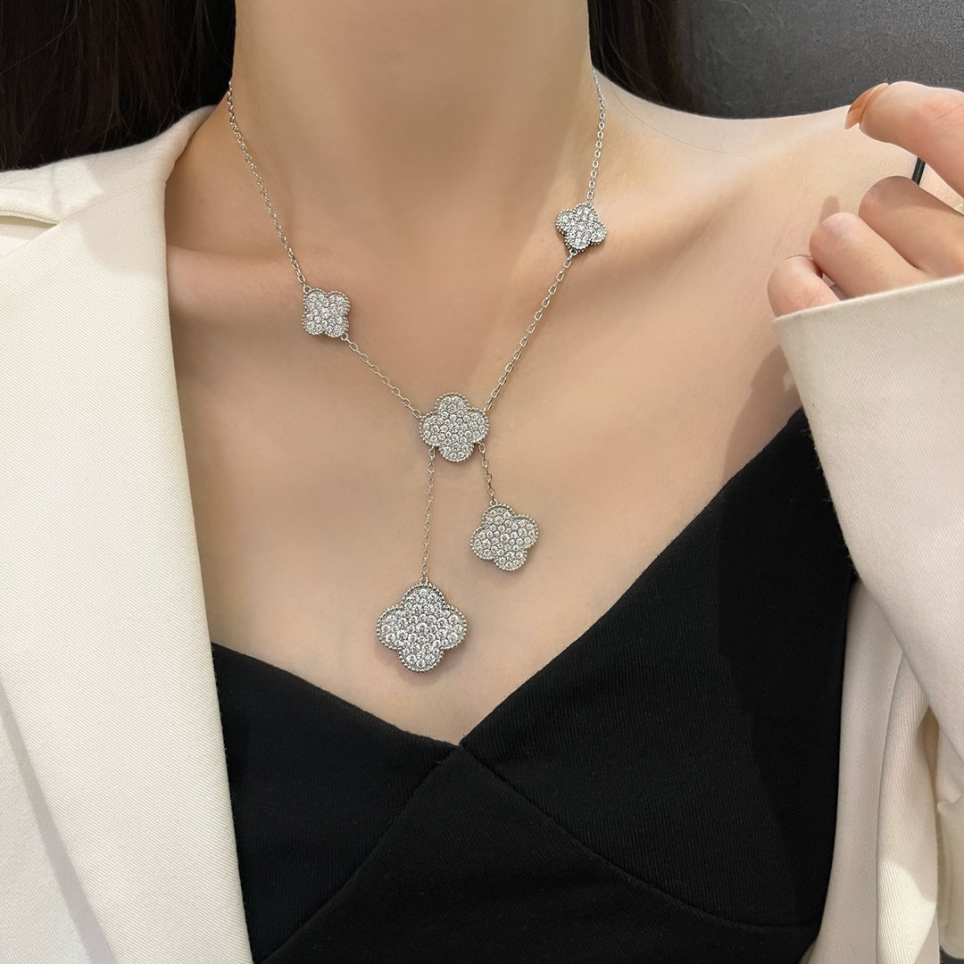 [Elowen jewelsry ]CLOVER 5 MOTIFS SILVER DIAMONDS NECKLACE