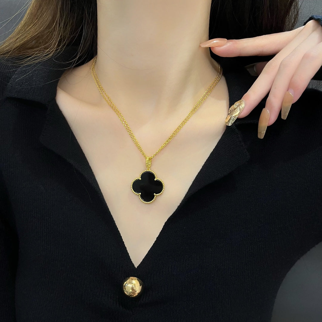 [Elowen jewelsry ]CLOVER 25MM NECKLACE GOLD ONYX