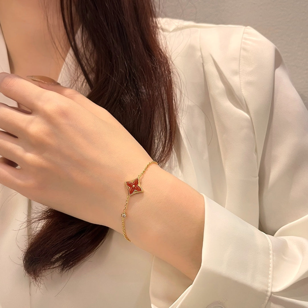 {
  "Elowen jewelsry": "Elowen Schmuck",
  "COLOR STAR CARNELIAN PINK GOLD DIAMOND BRACELET": "COLOR STAR KARNELIAN ROSÉGOLD DIAMANTARMBAND"
}
