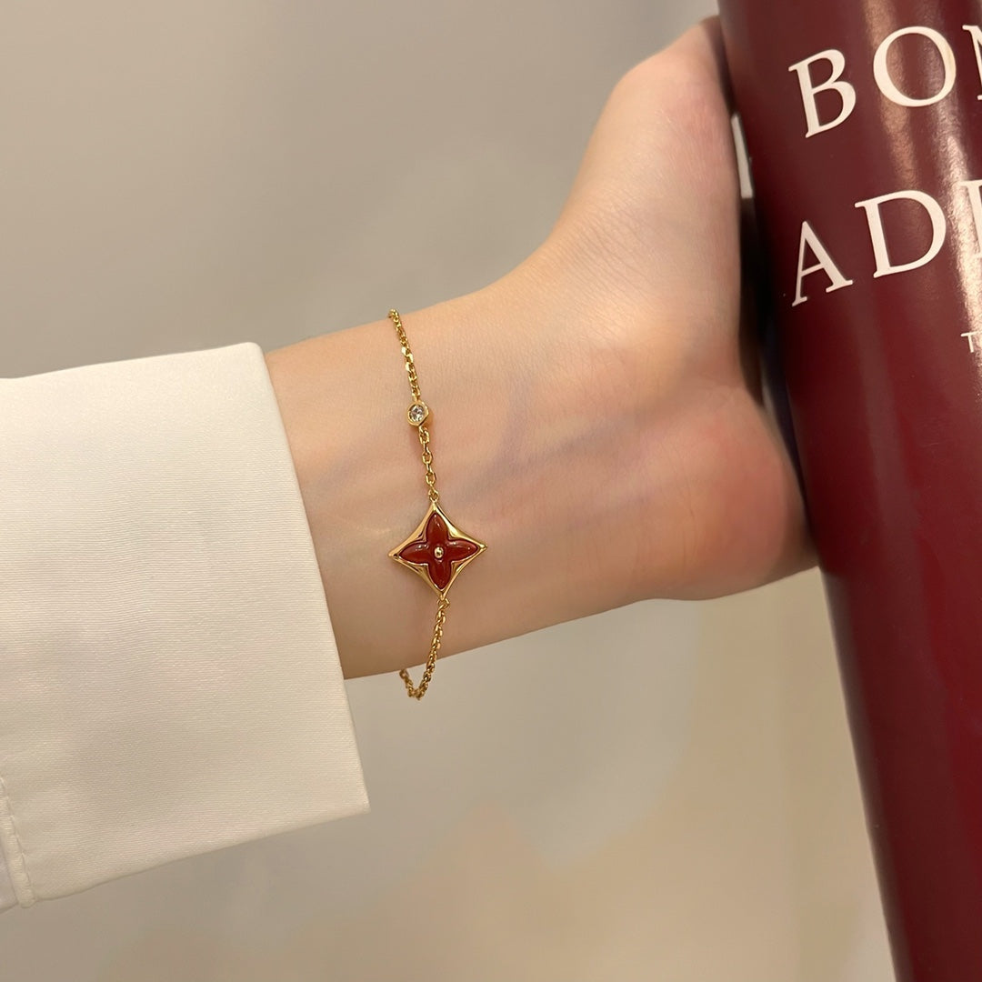 {
  "Elowen jewelsry": "Elowen Schmuck",
  "COLOR STAR CARNELIAN PINK GOLD DIAMOND BRACELET": "COLOR STAR KARNELIAN ROSÉGOLD DIAMANTARMBAND"
}