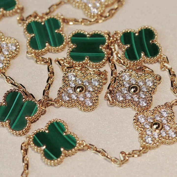 [Elowen jewelsry ]CLOVER 20 MOTIFS MALACHITE DIAMOND NECKLACE