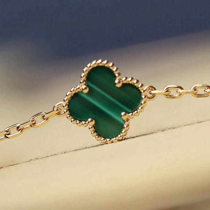 [Elowen jewelsry ]CLOVER 20 MOTIFS MALACHITE GOLD