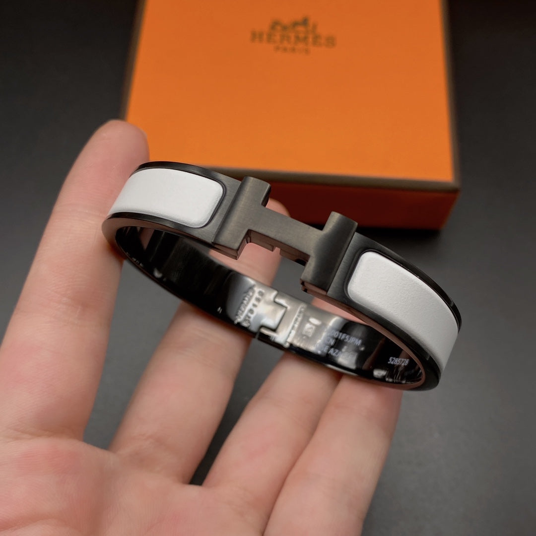 [Elowen jewelsry ]H BRACELET 12MM BLACK WHITE CERAMIC