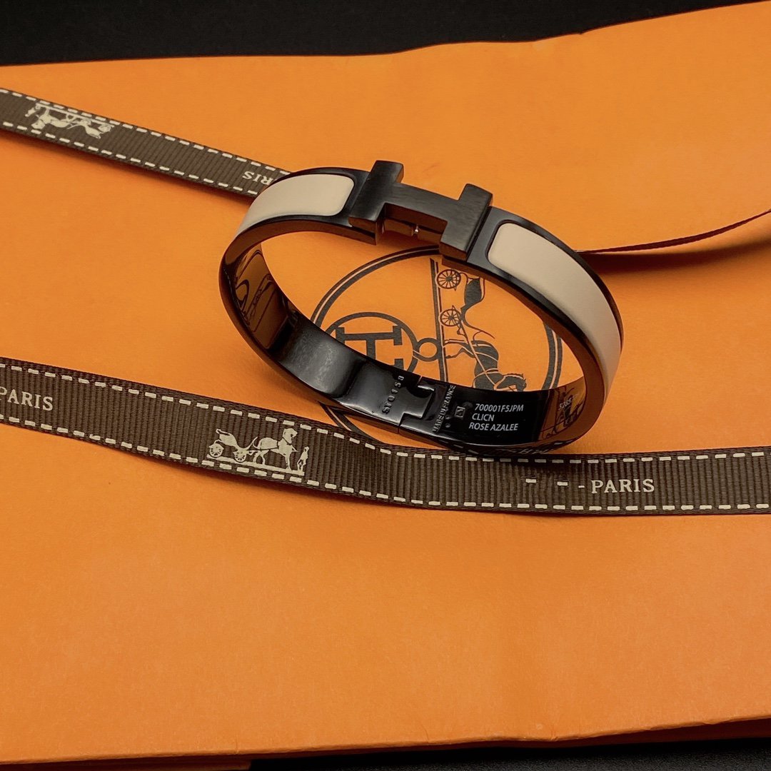[Elowen jewelsry ]H ARMBAND 12MM SCHWARZ BEIGE KERAMIK