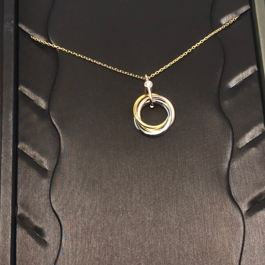 {
"Elowen jewelsry ": "エロウェン ジュエリー",
"TRINITY SILVER GOLD PINK GOLD NECKLACE": "トリニティ シルバー ゴールド ピンクゴールド ネックレス"
}
