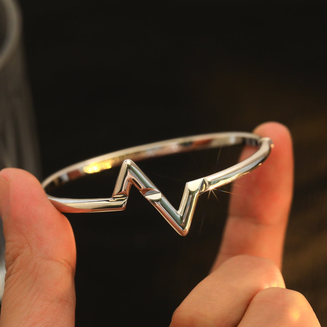[Elowen Schmuck] VOLTE UPSIDE DOWN ARMBAND