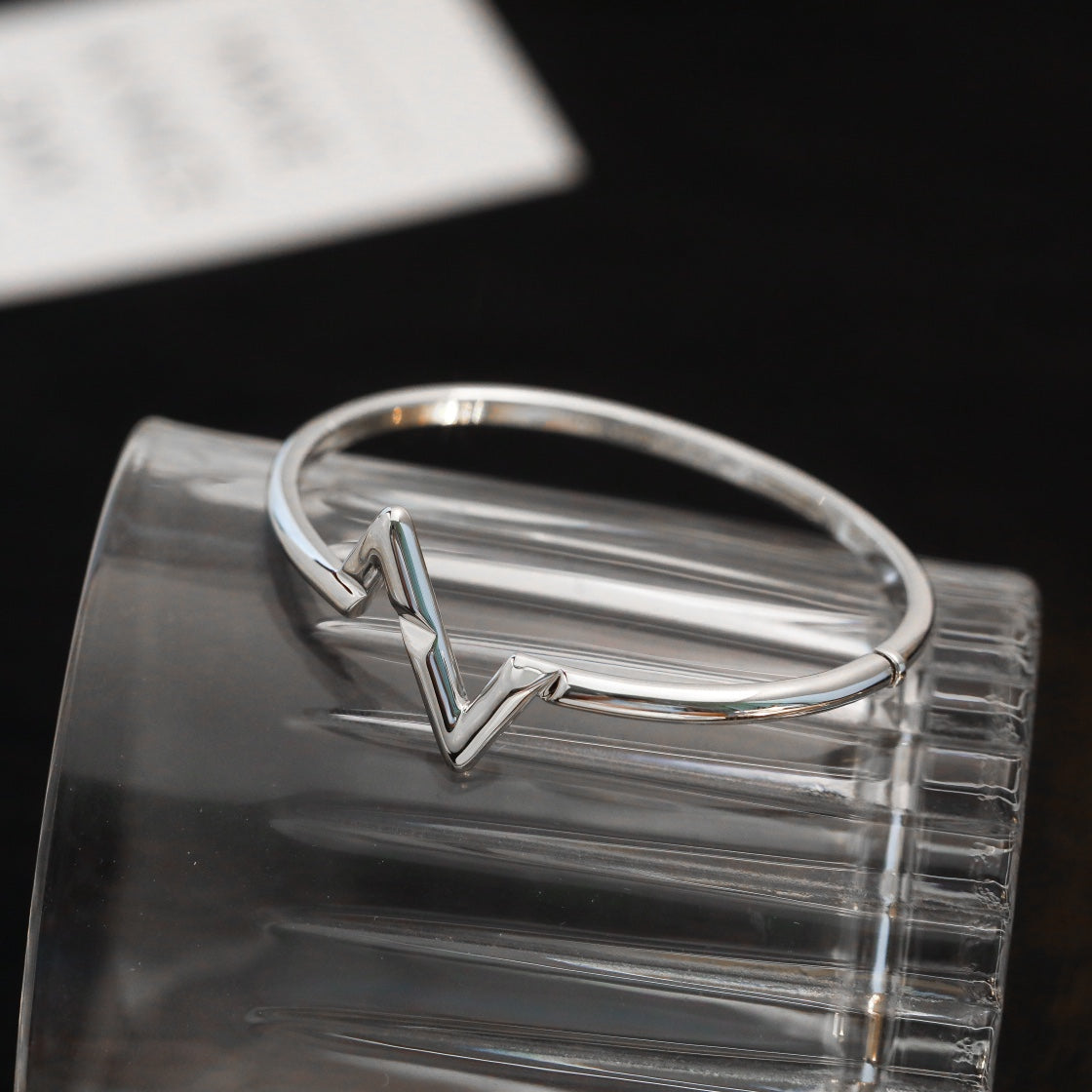 [Elowen Schmuck] VOLTE UPSIDE DOWN ARMBAND