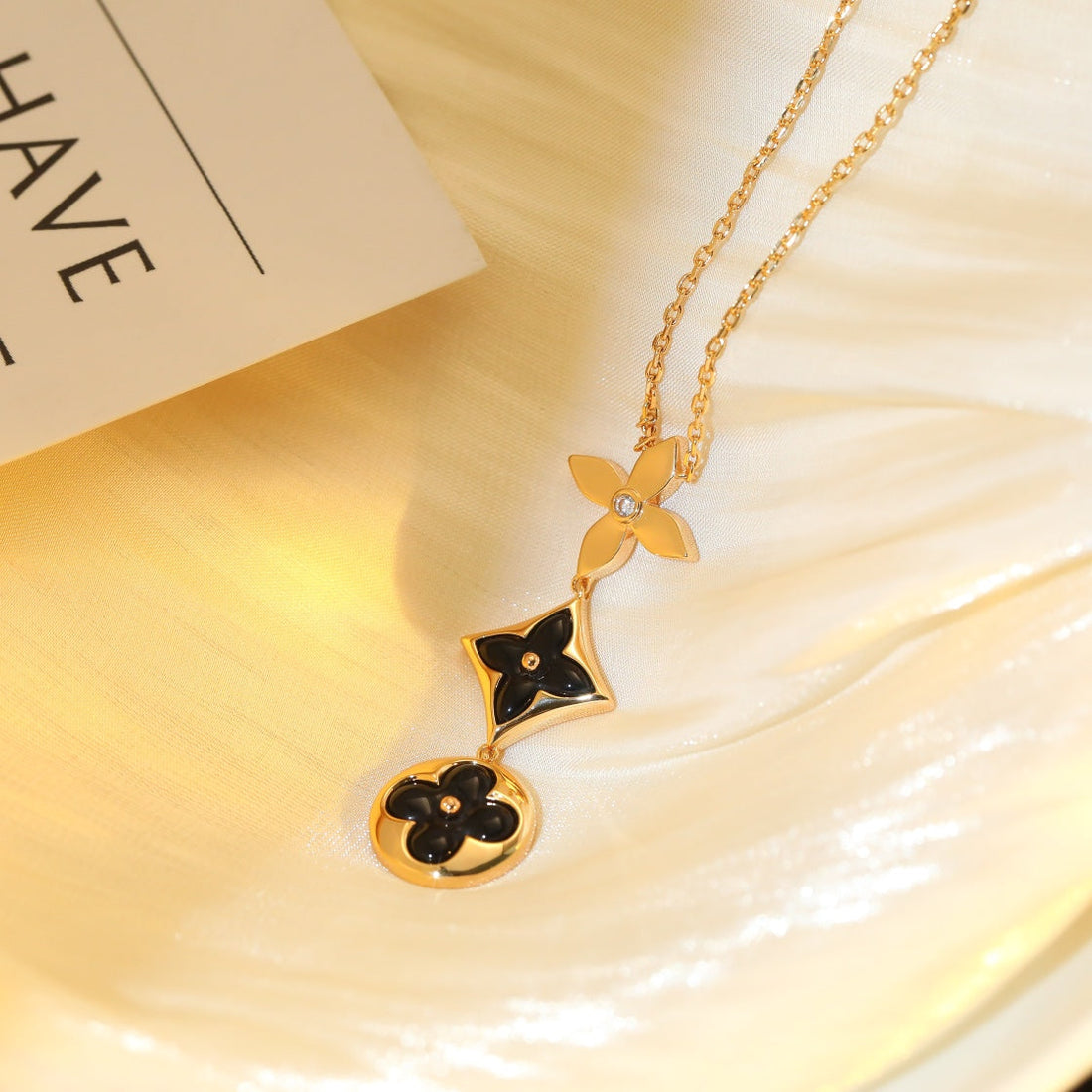 [Elowen jewelsry ]STAR AND SUN ONYX PINK GOLD NECKLACE