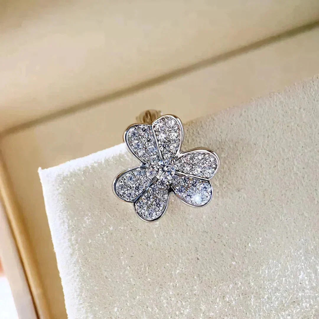[Elowen jewelsry ]CLOVER COMOS DIAMOND EARRINGS SILVER