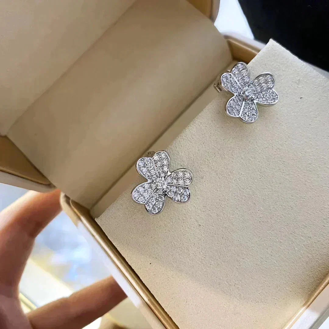 [Elowen jewelsry ]CLOVER COMOS DIAMOND EARRINGS SILVER