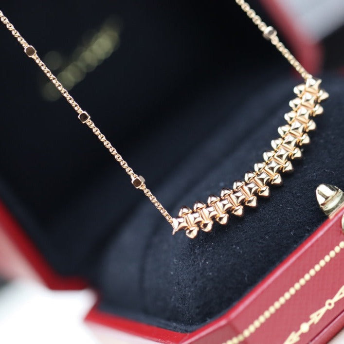 {
  "Elowen jewelsry": "Elowen ジュエリー",
  "CLASH PINK GOLD NECKLACE": "クラッシュ ピンクゴールド ネックレス"
}