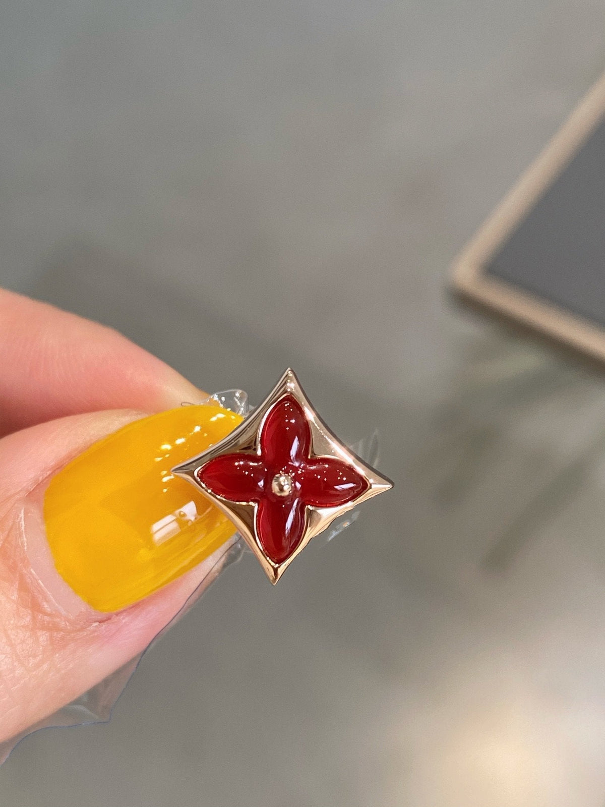 [Elowen jewelsry ]スター＆サン ピンクゴールド カーネリアン スタッドピアス
