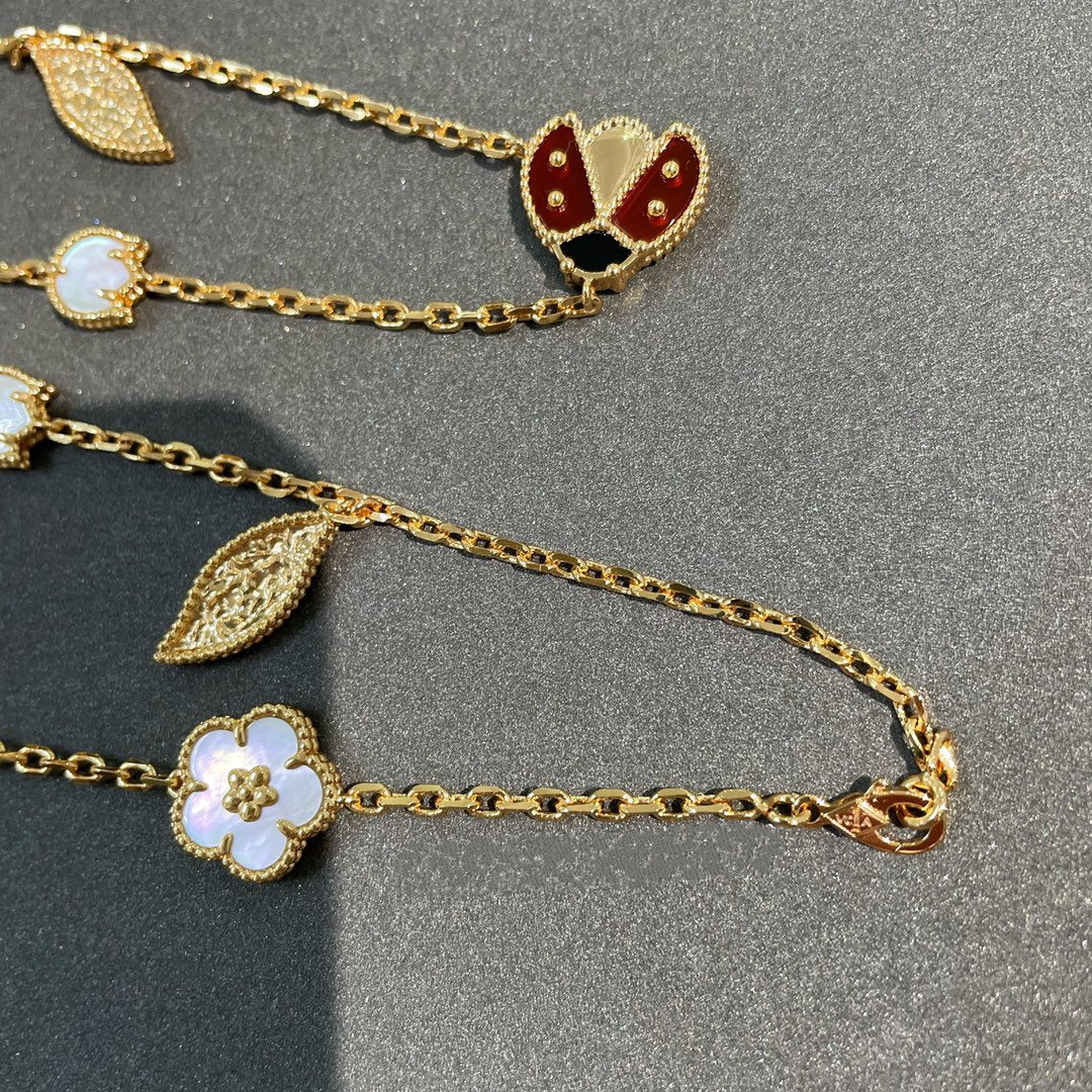 [Elowen Schmuck] LUCKY SPRING 15-MOTIV-HALSKETTE IN GOLD