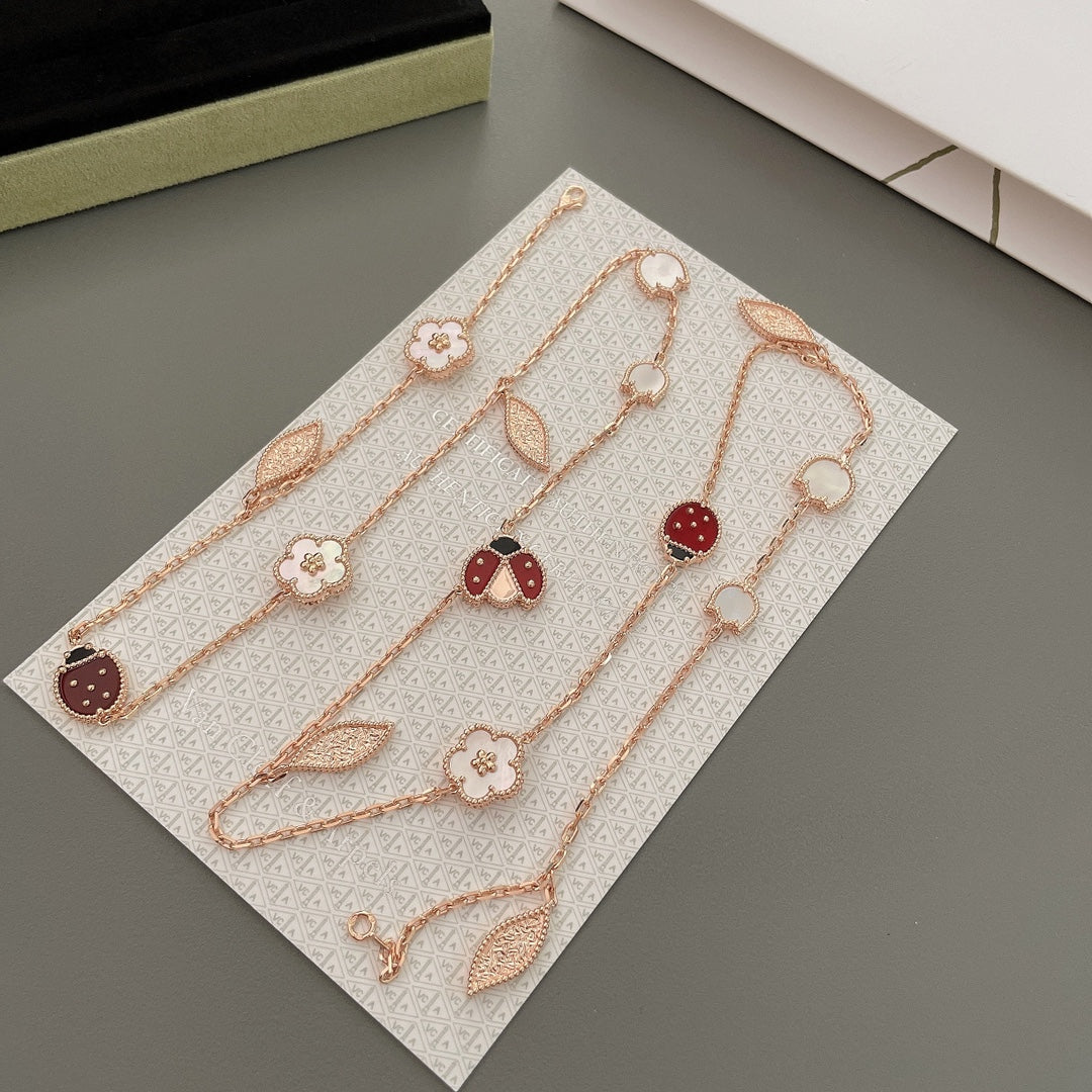 [Elowen Schmuck] LUCKY SPRING HALSKETTE MIT 15 MOTIVEN IN ROSEGOLD
