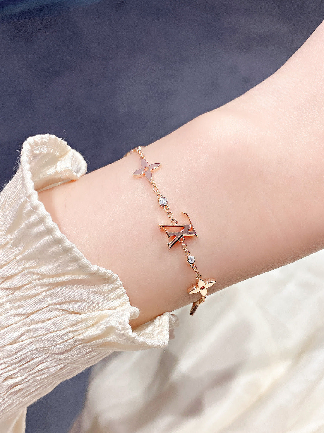 [Elowen jewelsry ]STAR AND SUN 7 MOTIFS GOLD BRACELET